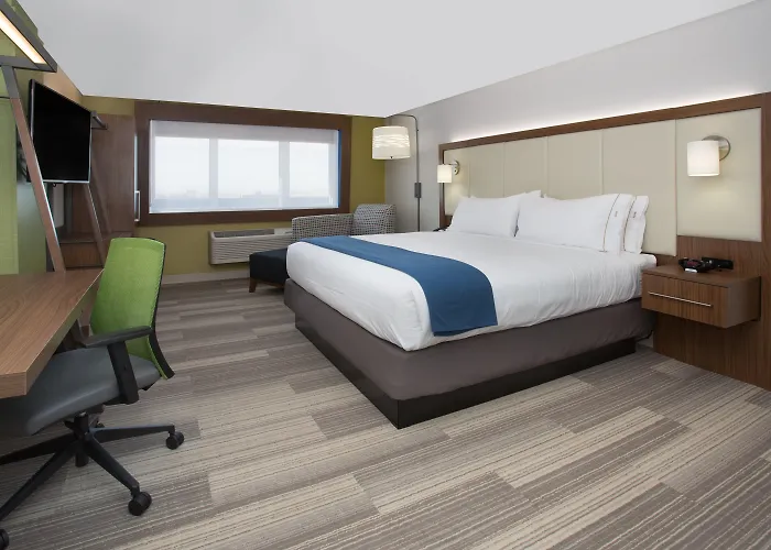 Express & Chicago North Shore - By Ihg Отель Niles