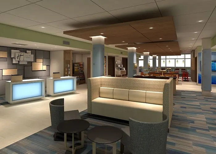 Отель Express & Chicago North Shore - By Ihg