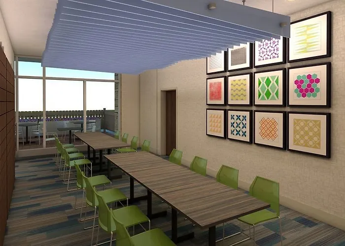 Express & Chicago North Shore - By Ihg Отель Niles